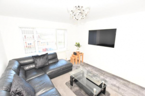 3 Bedroom Apartment in a Quiet Location